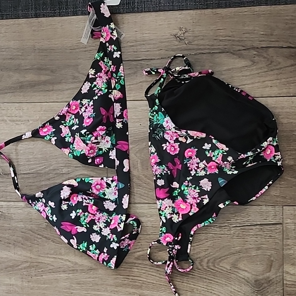 VS bikini